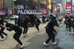 unpacked-dancers-samsung
