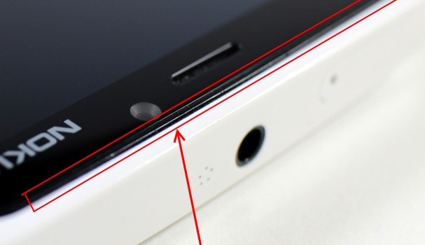 ปัญหาหน้าจอดับ แต่เครื่องยังทำงานอยู่ ของ Nokia Lumia แก้ไขได้ง่ายๆด้วยผ้าเช็ด