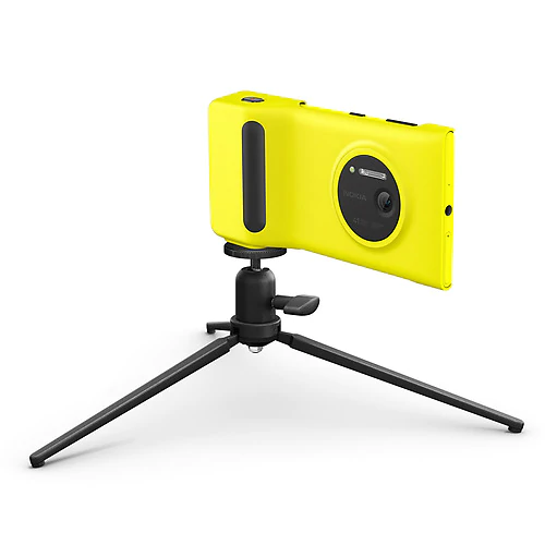 Camera-Grip-for-Nokia-Lumia-1020-with-tripod-jpg