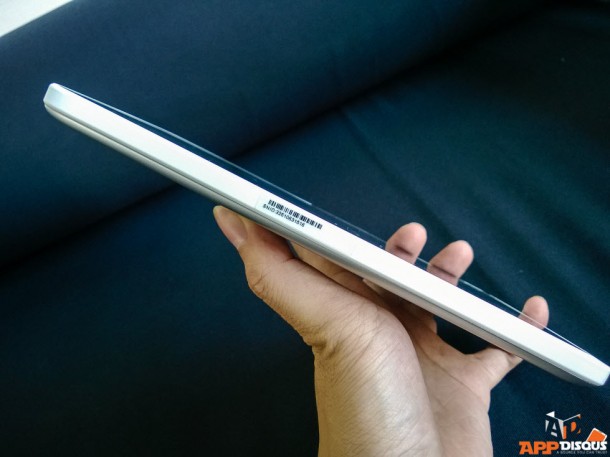 Acer Iconia W3 Review_Body 4