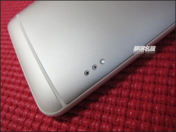 HTC One Max 9