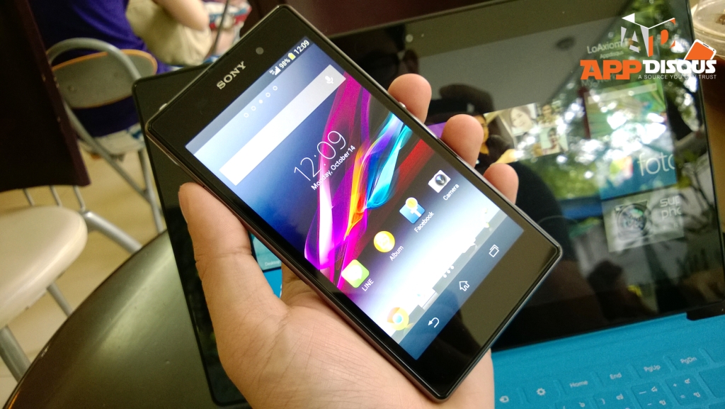 Sony Xperia Z1 reviews 03