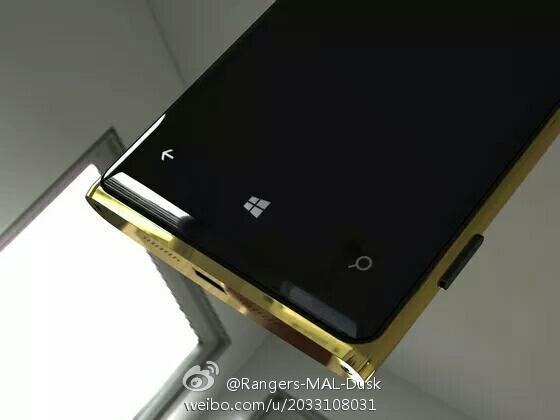 nokia-lumia-920-gold-07