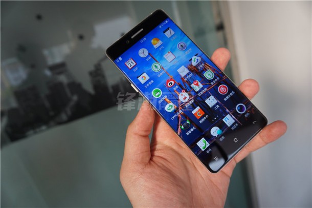 Oppo-R7 20