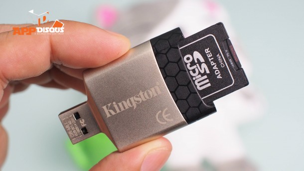 kingston mobilelite g4 and sd card  (1)