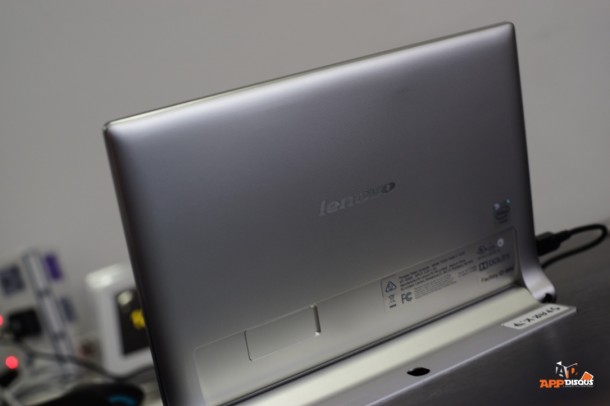 lenovo yoga 2thumb_DSC04949_1024