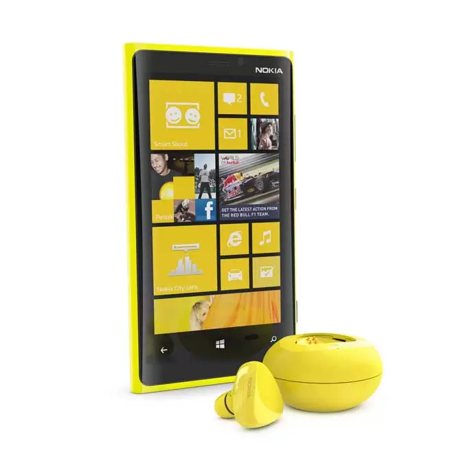 639595 topic ix 01 | Lumia820 | <!--:TH--></noscript>!!!โนเกียประเทศไทย สรุปราคาและโปรโมชั่น Lumia 920 และ 820 เตรียมขายงาน Commart กลางเดือนนี้