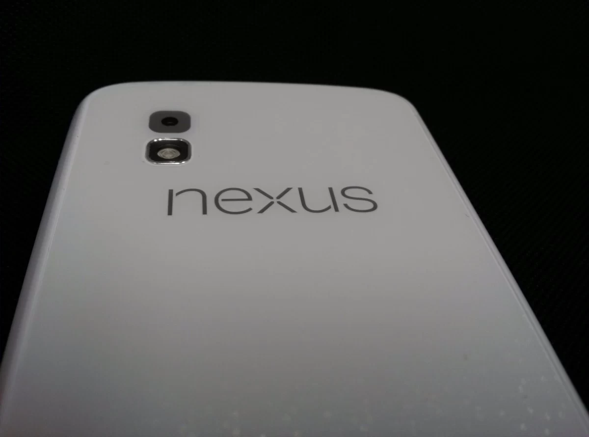 CAM00107 jpg | Nexus 4 | <!--:TH--></noscript>!!!ภาพหลักฐาน Nexus 4 สีขาว มีจริง!
