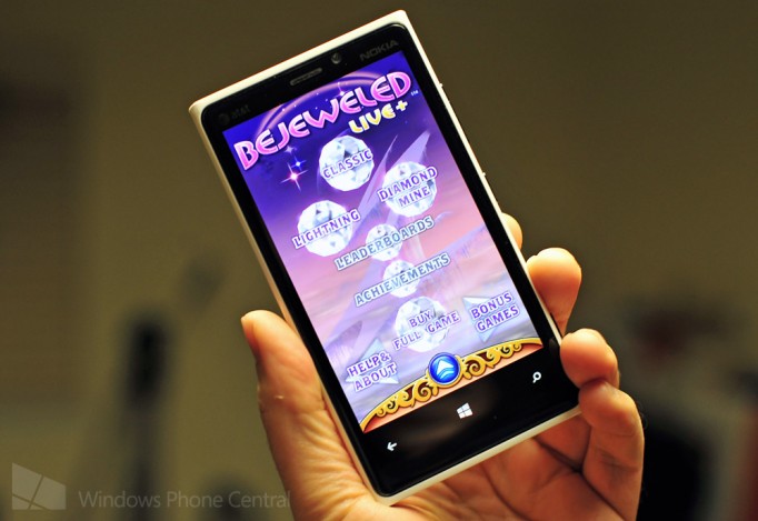 Bejeweled Live | NOKIA | <!--:TH-->!!!Nokia และทีม Popcap ออกเกม Bejeweled LIVE+ เฉพาะสำหรับผู้ใช้ Nokia Lumia เท่านั้น เอ็กซ์คลูซีพอีกแล้ว ^^<!--:-->