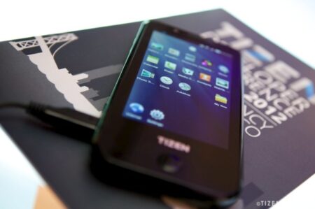Tizen Phone