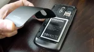 images 1 | พลาสติก | <!--:TH--></noscript>!!!Y.H. Lee จาก Samsung แถลงไขเหตุใด Samsung Galaxy จึงใช้พลาสติกเป็นวัสดุหลัก อาจรวมถึงเครื่อง Galaxy S4 อีกด้วย