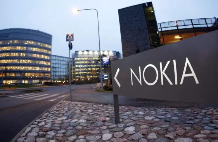 nokia sign | NOKIA | <!--:TH--></noscript>Nokia วางแผนให้ Nokia Lumia EOS PureView ที่จะเปิดตัวในเดือนกรกฎาคมนี้เป็นคู่แข่งของ Samsung Galaxy Note?