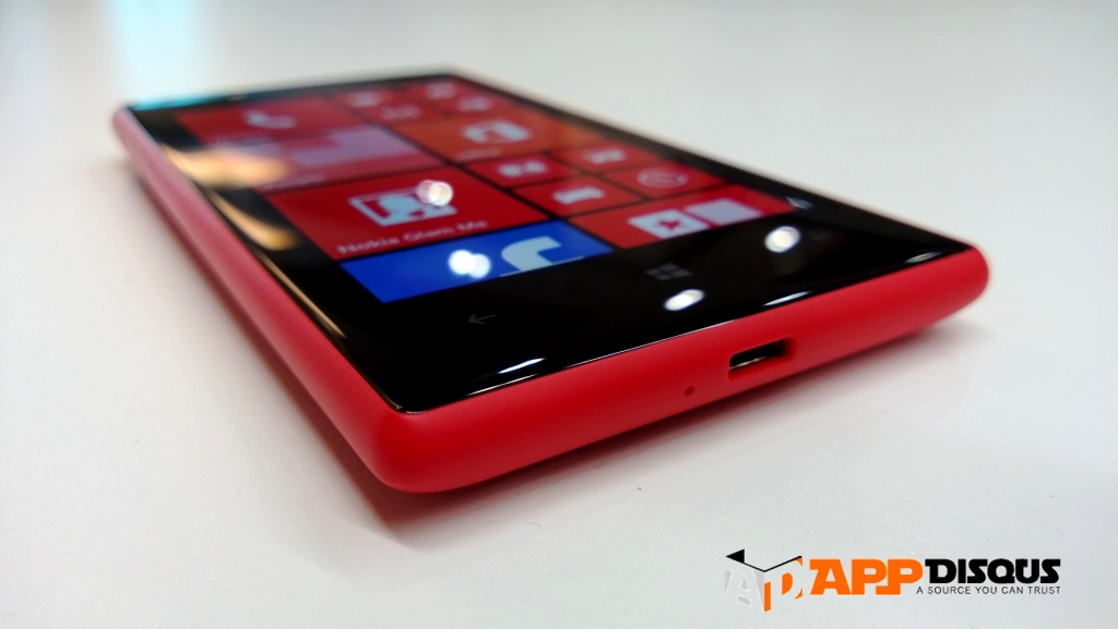 reviews Nokia Lumia 720 02
