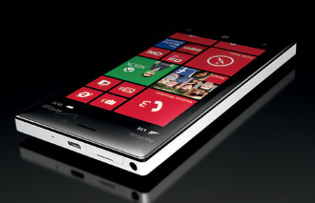 Nokia ปล่อยคลิปแนะนำ Nokia Lumia 928 สุดยอดแห่งนวัตกรรมสำหรับเครือข่าย Verizon