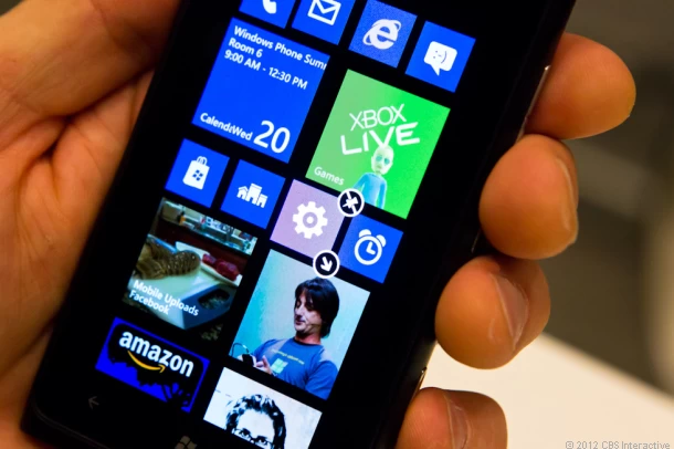 Windows Phone 8 | windows phone 8 rumor | <!--:TH--></noscript>Windows phone Design Team โต้ ข่าวลือเรื่องการรื้อระบบ Windows phone ทำใหม่ในปี 2015 น่ะเหรอ? คนปล่อยข่าวเมาแล้วล่ะ