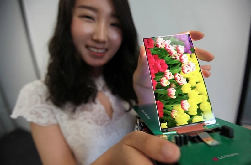 <!--:TH-->LG เปิดตัวหน้าจอ LCD Full HD ขนาด 5.2 นิ้วที่บางที่สุดในโลกเพียง 2.2 มม. สำหรับโทรศัพท์มือถือ<!--:--> 1 lgd slimmest full hd lcd panel1800 | lg diaplay | <!--:TH-->LG เปิดตัวหน้าจอ LCD Full HD ขนาด 5.2 นิ้วที่บางที่สุดในโลกเพียง 2.2 มม. สำหรับโทรศัพท์มือถือ<!--:-->