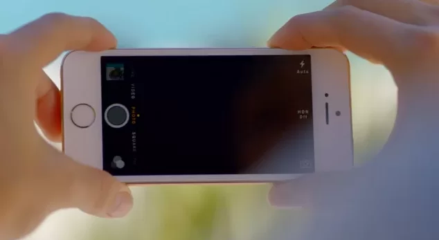 <!--:TH-->!!!APPLE ปล่อยคลิปวีดีโอโปรโมตอย่างเป็นทางการของ NEW iPhone (5S และ 5C) ชุดใหญ่ใน Youtube แล้ว<!--:--> 1 14 | iphone 5S | <!--:TH-->!!!APPLE ปล่อยคลิปวีดีโอโปรโมตอย่างเป็นทางการของ NEW iPhone (5S และ 5C) ชุดใหญ่ใน Youtube แล้ว<!--:-->