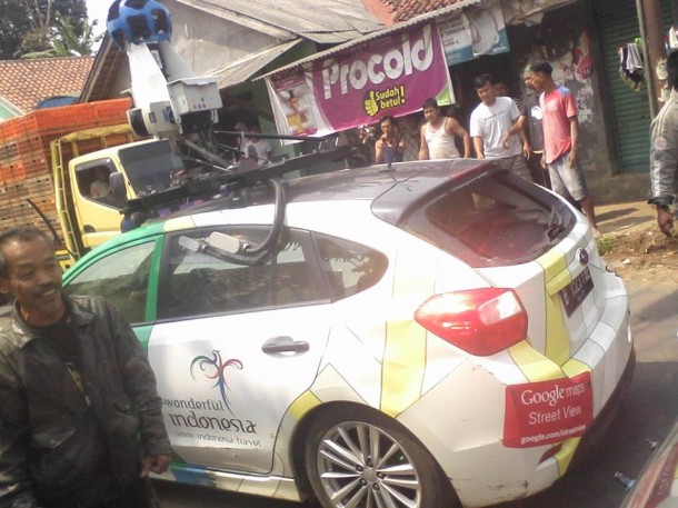 Google Street View Car Accident 2