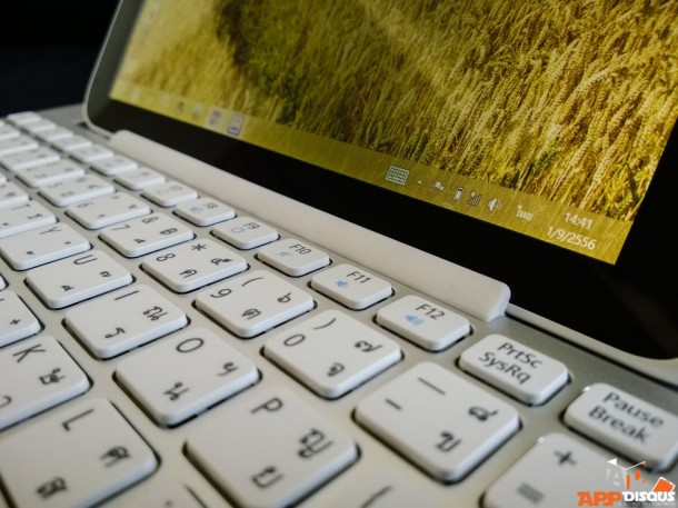 Acer Iconia W3 Review_Keyboard 12