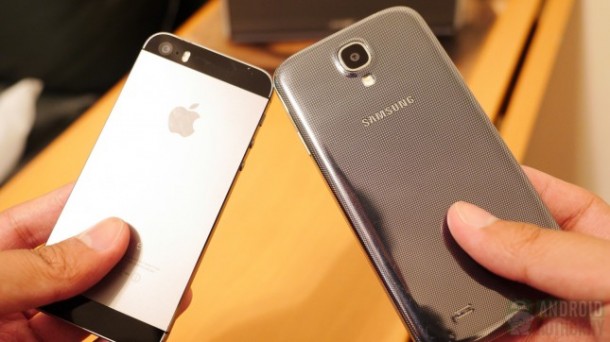 Apple-iPhone-5s-vs-Samsung-Galaxy-S4-aa-3-645x362