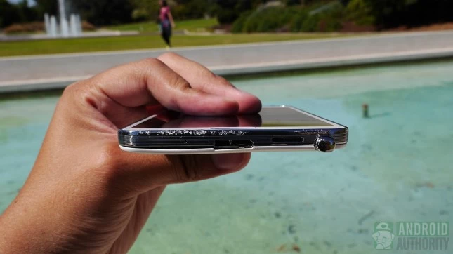 <!--:TH-->เกิดอะไรขึ้นเมื่อจับ Samsung Galaxy Note 3 มาDrop test<!--:--> 1 Samsung Galaxy Note 3 drop test aa 8 | drop tes | <!--:TH-->เกิดอะไรขึ้นเมื่อจับ Samsung Galaxy Note 3 มาDrop test<!--:-->