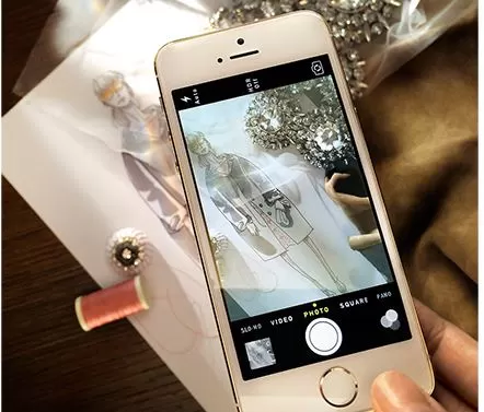 <!--:TH-->ทีเซอร์งานเดินแบบของแบรนด์เสื้อระดับโลก Burberry ออกแล้ว ใช้ iPhone 5S ถ่ายล้วนๆ มาดูความงามของภาพกัน!!!<!--:--> 1 burrybery-iphone5s