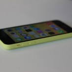 yellow edge on 100053624 gallery | iphome 5c | <!--:TH--></noscript>SlideShow Hands-on :iPhone 5S และ iPhone 5C : จนถึงตอนนี้คุณเห็นเครื่องตัวจริง iPhone ใหม่ แบบชัดๆ ทุกมุมหรือยัง