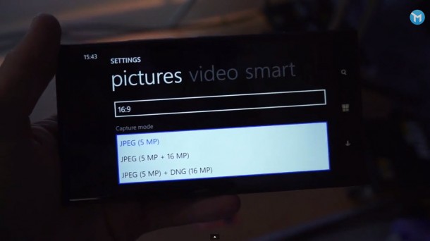 DNG file format available in Lumia 1520