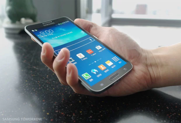 Samsung curve 3 | Samsung Galaxy Round | <!--:TH--></noscript>หน้าจอโค้งเข้าในของ Samsung Galaxy Round มีประโยชน์อย่างไร ?
