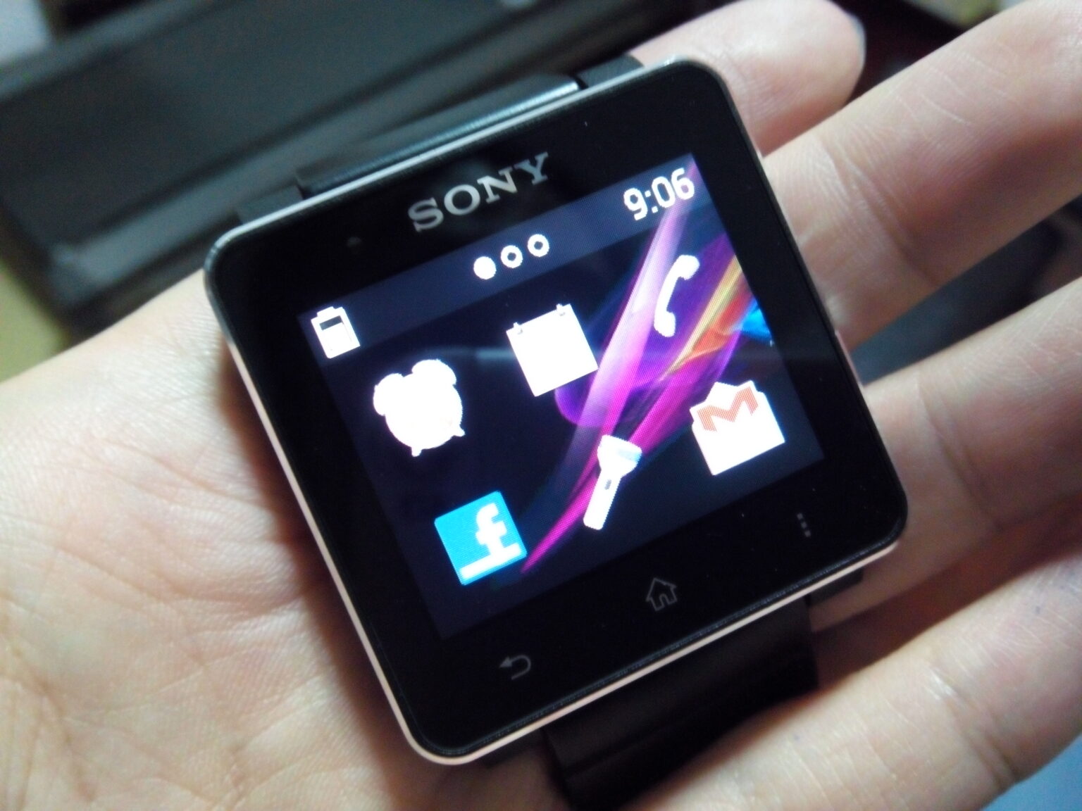 Review : Sony Smartwatch 2 ที่ข้อมูลทุกอย่างมาจากผู้ใช้จริงล้วนๆ
