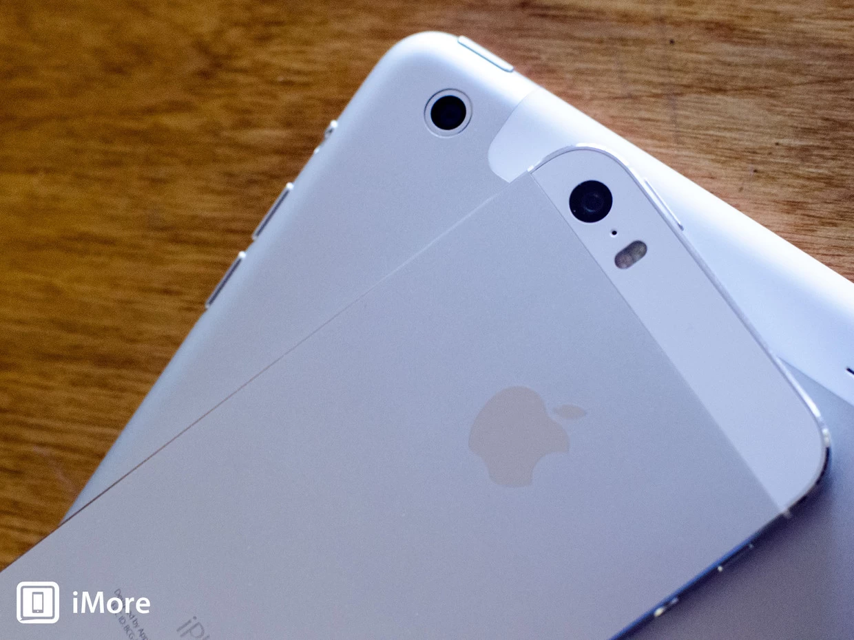 ipad air iphone 5s camera rear hero | iSight | iPad Air และ iPhone 5s: เปรียบเทียบประสิทธิภาพของกล้อง iSight และ FaceTime