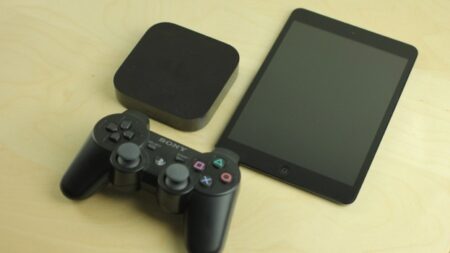 ชาว iOS7 เฮ! ใช้จอย PS3 บังคับเกมบน iOS ที่รองรับ MFi Controller ได้อย่างเต็มประสิทธิภาพแล้ว (เจลเบรค)