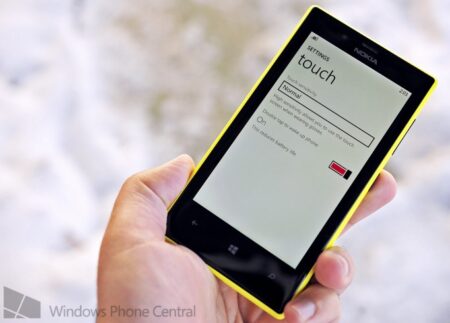 ข้อมูลล่าสุดระบุ Nokia Lumia 720 จะได้รับฟีเจอร์ Double tap to wake พร้อมอัพเดท Lumia Black