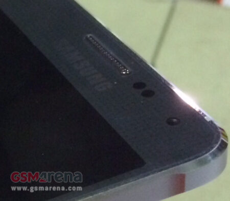 โผล่แล้ว รูปแรกของ Samsung Galaxy F พร้อมสเปคบางส่วนเชิญเสพได้