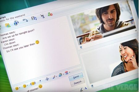 Microsoft ประกาศยกบัญชีทวิตเตอร์ @messenger ที่เป็นของ MSN เดิมให้เป็นของขวัญกับ Facebook