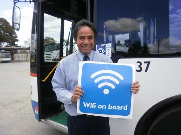 wifi on board | Free Wi-Fi | ขสมก. เตรียมติดตั้ง Free Wi-Fi บนรถเมล์ 1,500 คัน เริ่ม 1 ตุลาคมนี้ พร้อมทำแผนที่เดินรถเหมือนรถไฟฟ้า เพิ่มพื้นที่โฆษณาให้มากขึ้น