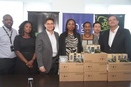 Samsung Donate 3000 Smartphones to fight Ebola