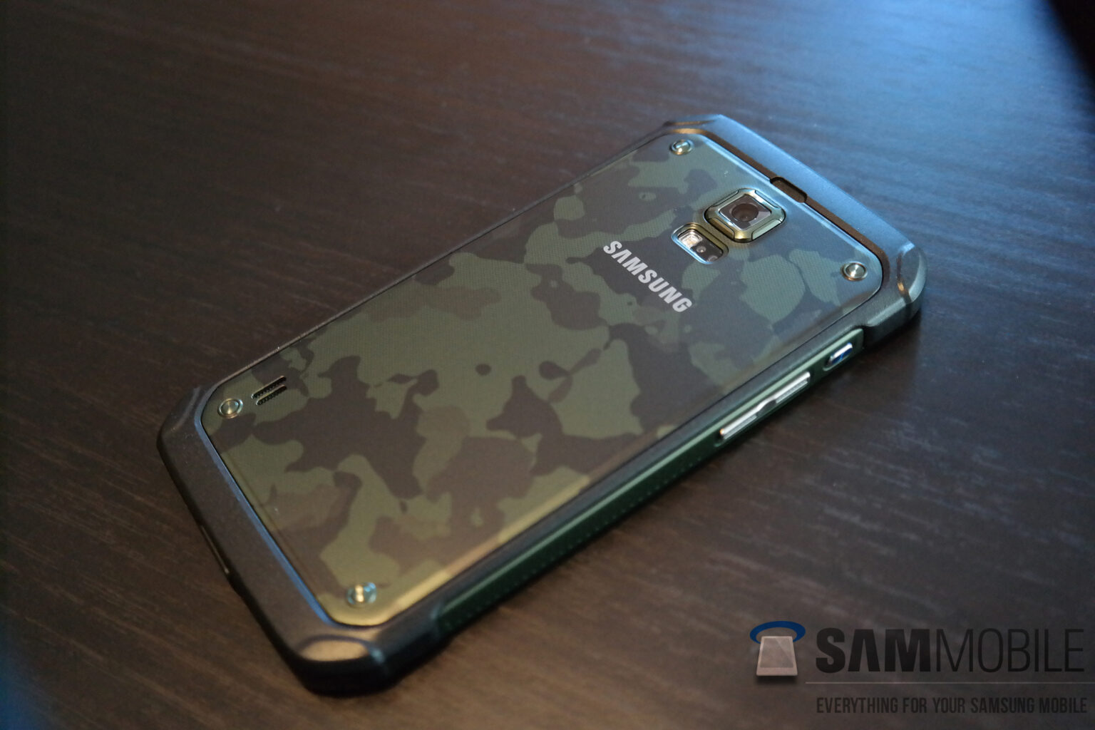 ถ้าเพื่อนๆอาศัยอยู่ในประเทศกลุ่มยุโรปเหล่านี้ สามารถไปหาซื้อ Samsung Galaxy S5 Active ได้เลย