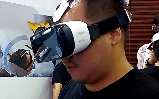 Samsung gear vr 1 | Samsung Galaxy Note 4 | [ข่าว] Samsung Gear VR Innovator Edition สำหรับ Galaxy S6 และ S6 Edge เริ่มวางจำหน่ายแล้ว