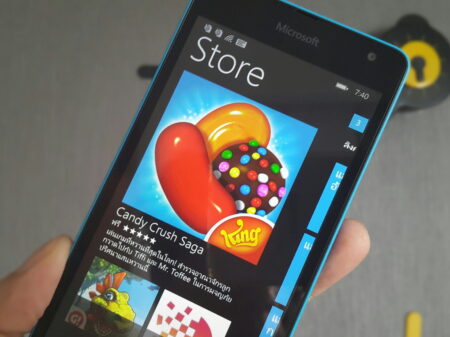 Candy Crush Saga มาลงบนระบบ Windows phone อย่างเป็นทางการแล้ว