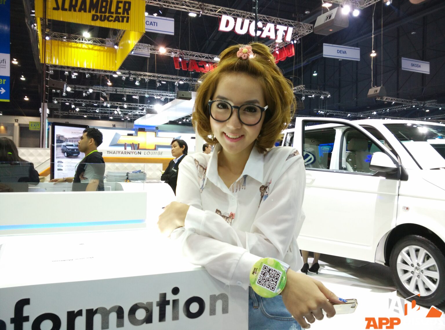 Xiaomi MI4 ขอแก้ตัว : ทดสอบถ่ายวีดีโอ 4K ในที่ๆเสียงดังแก้วหูแทบแตก @Motor Expo 2014