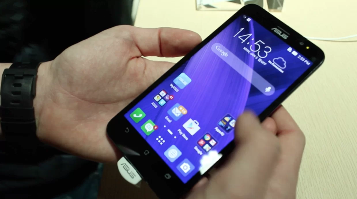 my movie 2 2015 01 05 23 22 30 2015 01 05 23 23 25 | zenfone 2 | [CES2015] Hand-On: มาดูวีดีโอ โชว์ความลื่นไหลของ Asus Zenfone2 ในการใช้งานจริง