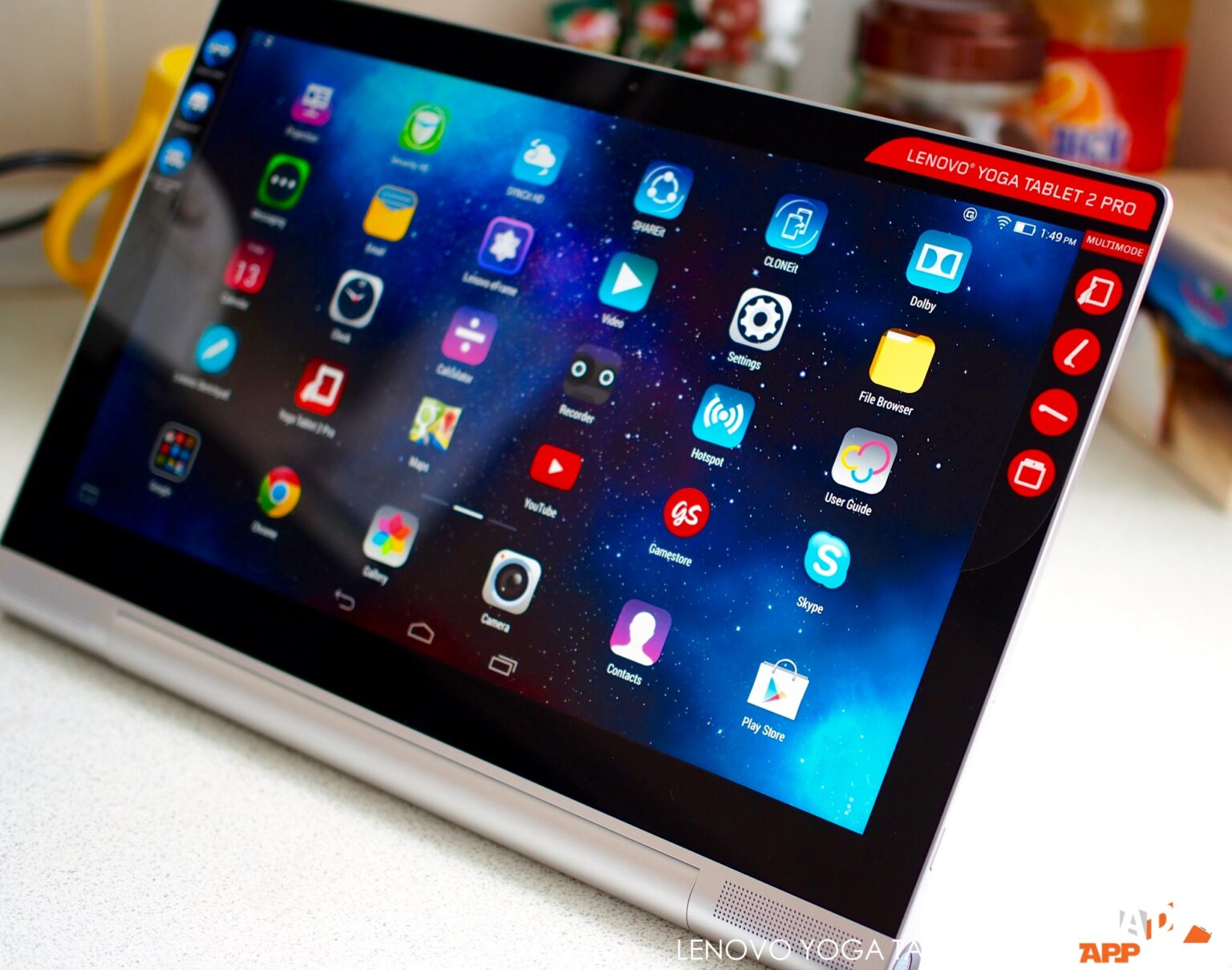 พรีวิว: Lenovo Yoga Tablet 2 Pro แท็บเล็ตแอนดรอยด์ที่เก่งที่สุดในโลก มาพร้อมโปรเจคเตอร์ฉายภาพในตัว