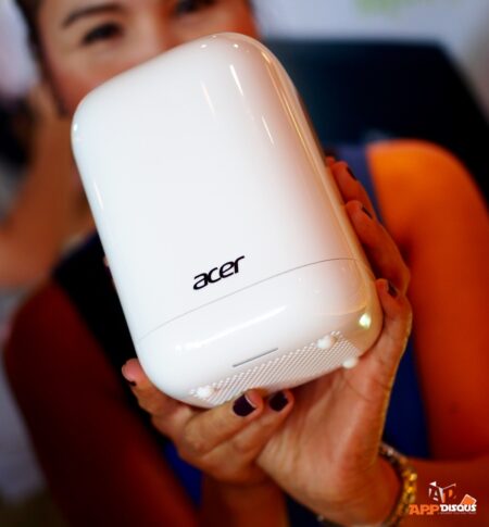 เอเซอร์ไทย เปิดตัวคอมพิวเตอร์กระป๋อง Revo One เล็กจิ๋วพกพาได้ แค่ต่อจอก็เป็น PC ตั้งโต๊ะ