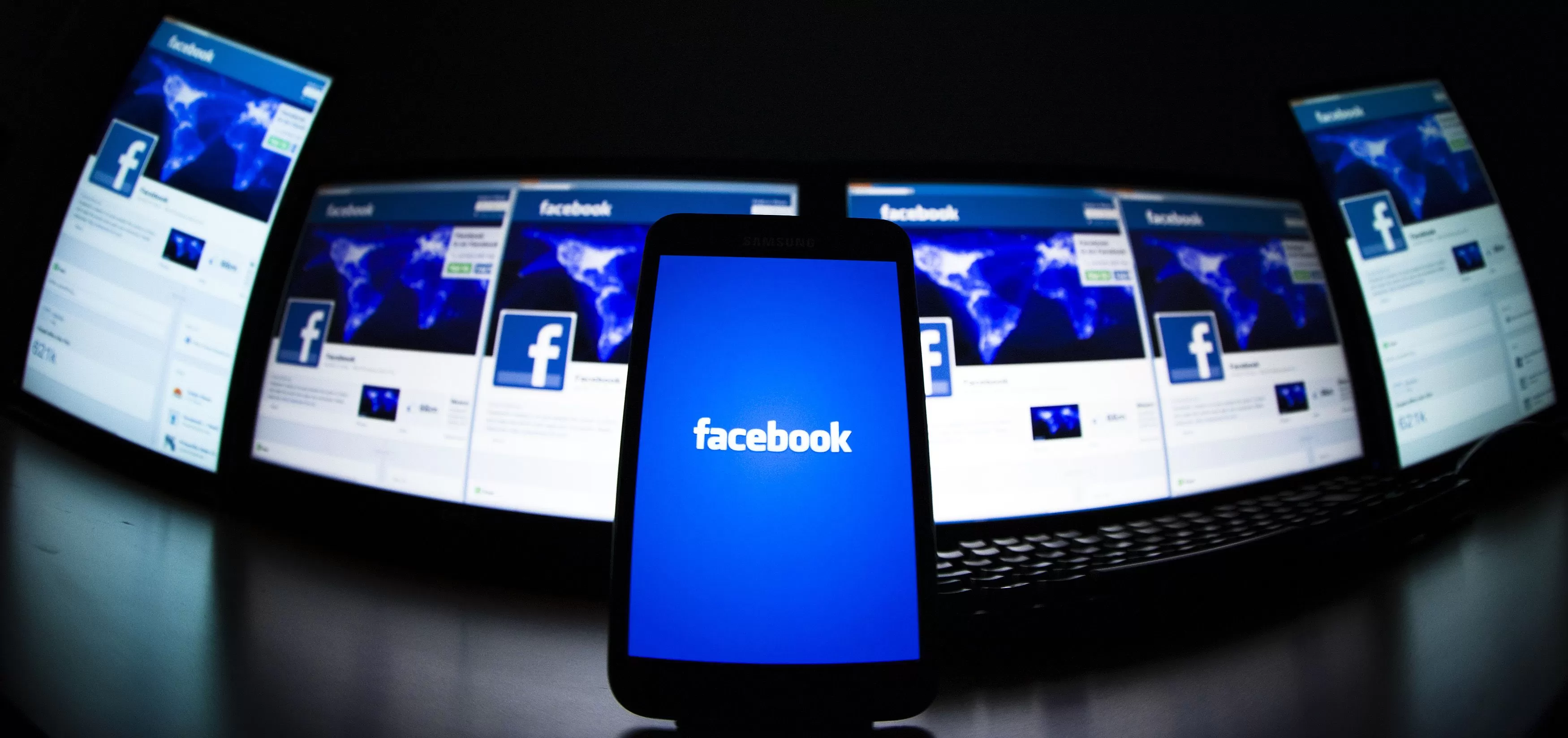 facebookkomando2 | Ads | [ข่าว] Facebook จะเริ่มให้ผู้เผยแพร่โพสต์เนื้อหาแบบเต็มผ่าน Facebook โดยที่ไม่ต้องกดลิ้งค์ไปเว็บภายนอก