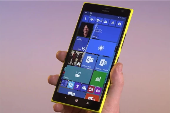 windows 10 on lumia 1520 | lumia 1520 | ลือมือถือล๊อตแรกที่จะได้ Windows 10 Mobile Technical Preview คือ HTC One M8, Lumia 1020 และ 1520 รายงานระบุบั๊คเพียบ