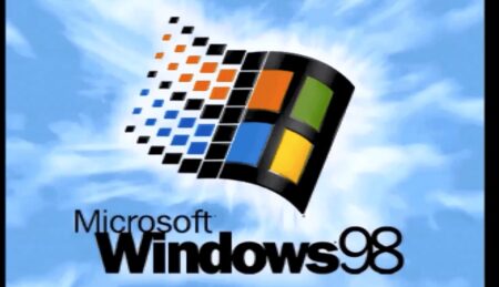 หนุ่มเทพ จับเอาเครื่อง Apple iPad Air2 ลงระบบ Windows 98 แถมเล่นเกมโชว์ซะเลย