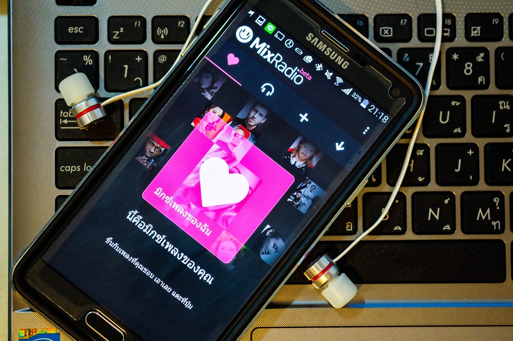 Mix Radio for Android Lead | Mix Radio | Mix Radio แอพฟังเพลงออนไลน์และออฟไลน์ ปล่อยเวอร์ชั่นเบต้าสำหรับ iOS และ Android แล้ว ดาวน์โหลดได้จากที่นี่