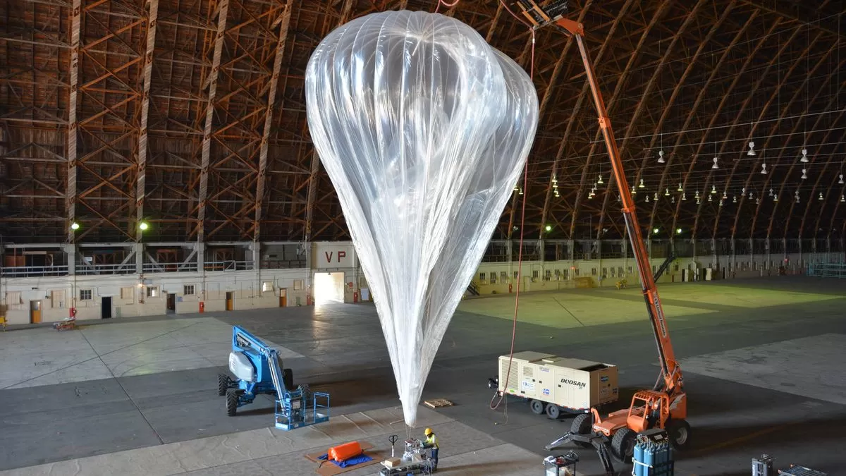 loon half inflated.0 | LTE | Googleชี้Project Loonจะเป็นธุรกิจที่มีมูลค่ามากกว่า 1หมื่นล้านดอลล่า