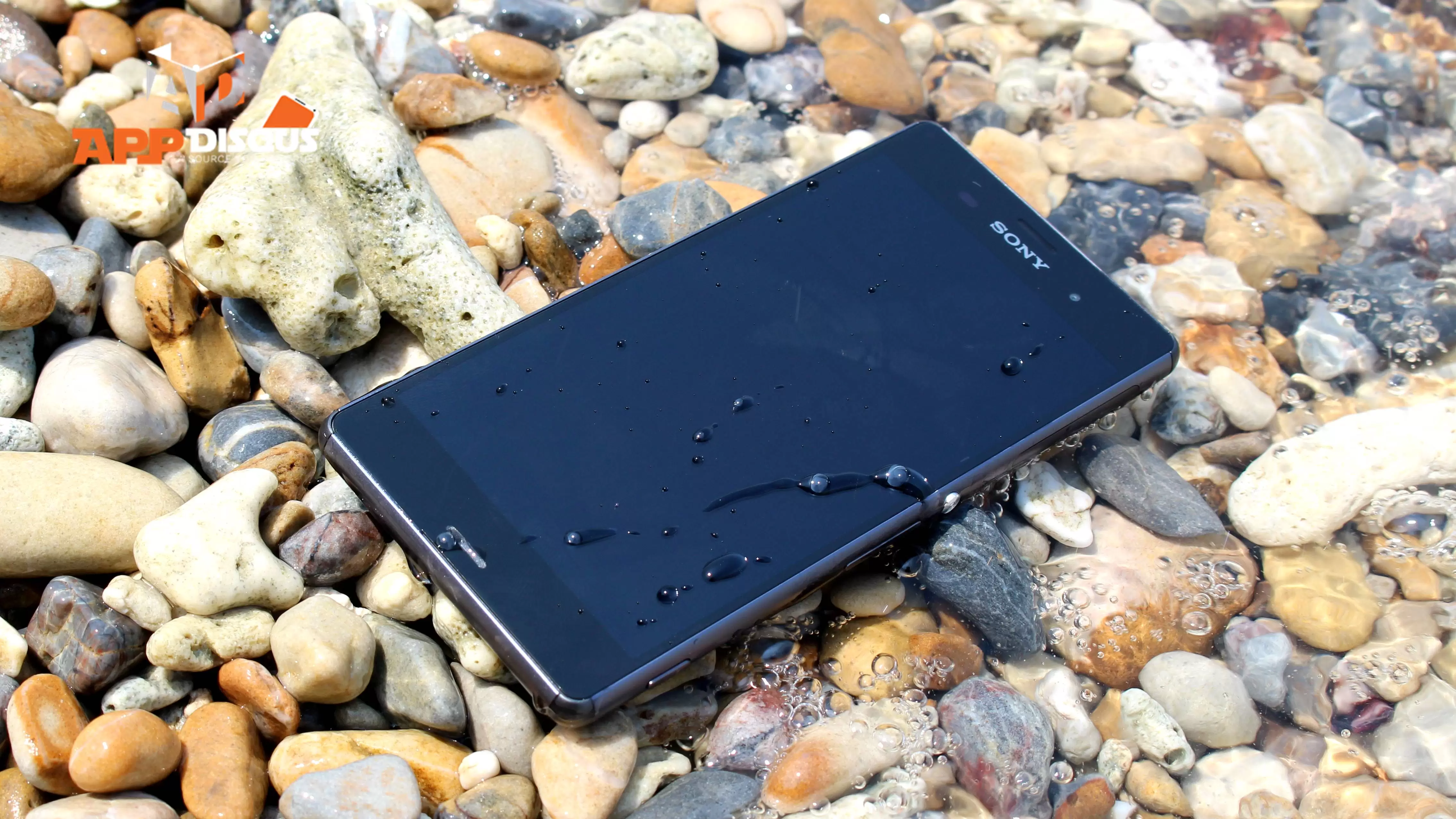 reviews SONY Xperia Z3 1 | Sony (Xperia Series) | [ข่าว] Sony ยังคงปล่อยคลิปโปรโมท Xperia Z3 กับสิ่งที่เรือธงมากมายทำไม่ได้